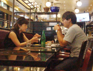 桝太一アナと水卜麻美アナのフライデー画像 熱愛でも無く不倫でもないデート A Good Time